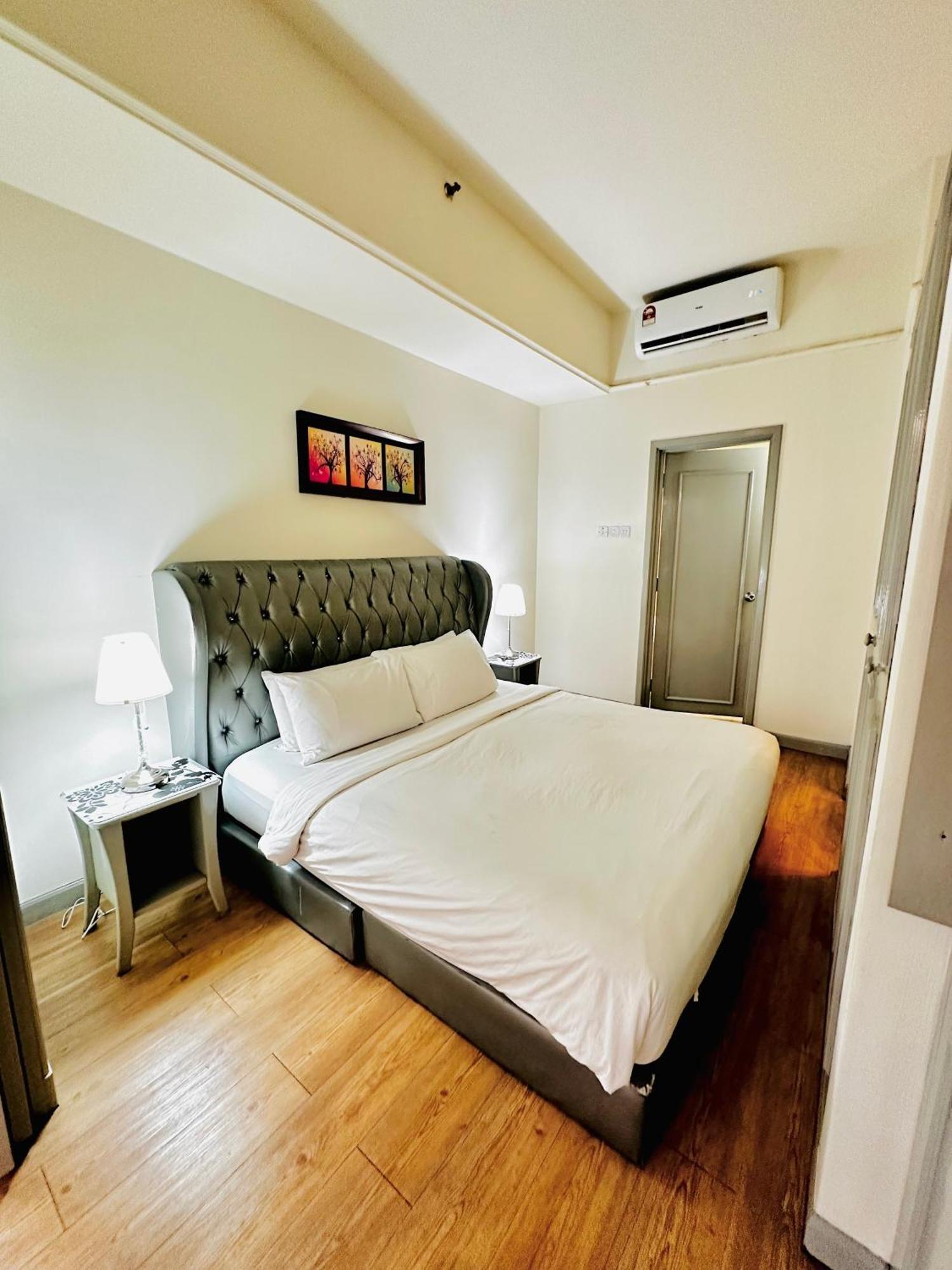 Regal Residences At Berjaya Times Square Kuala Lumpur Exterior foto